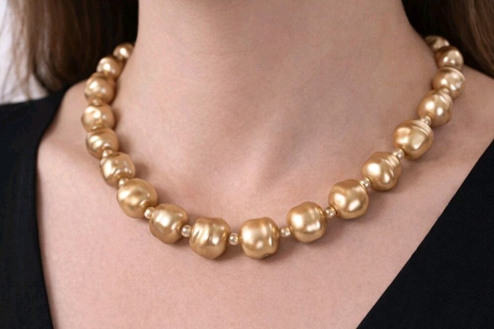 Vintage Gold Faux Baroque‎ Pearl Necklace 14” Choker Beaded Barrel Clasp wh03-32